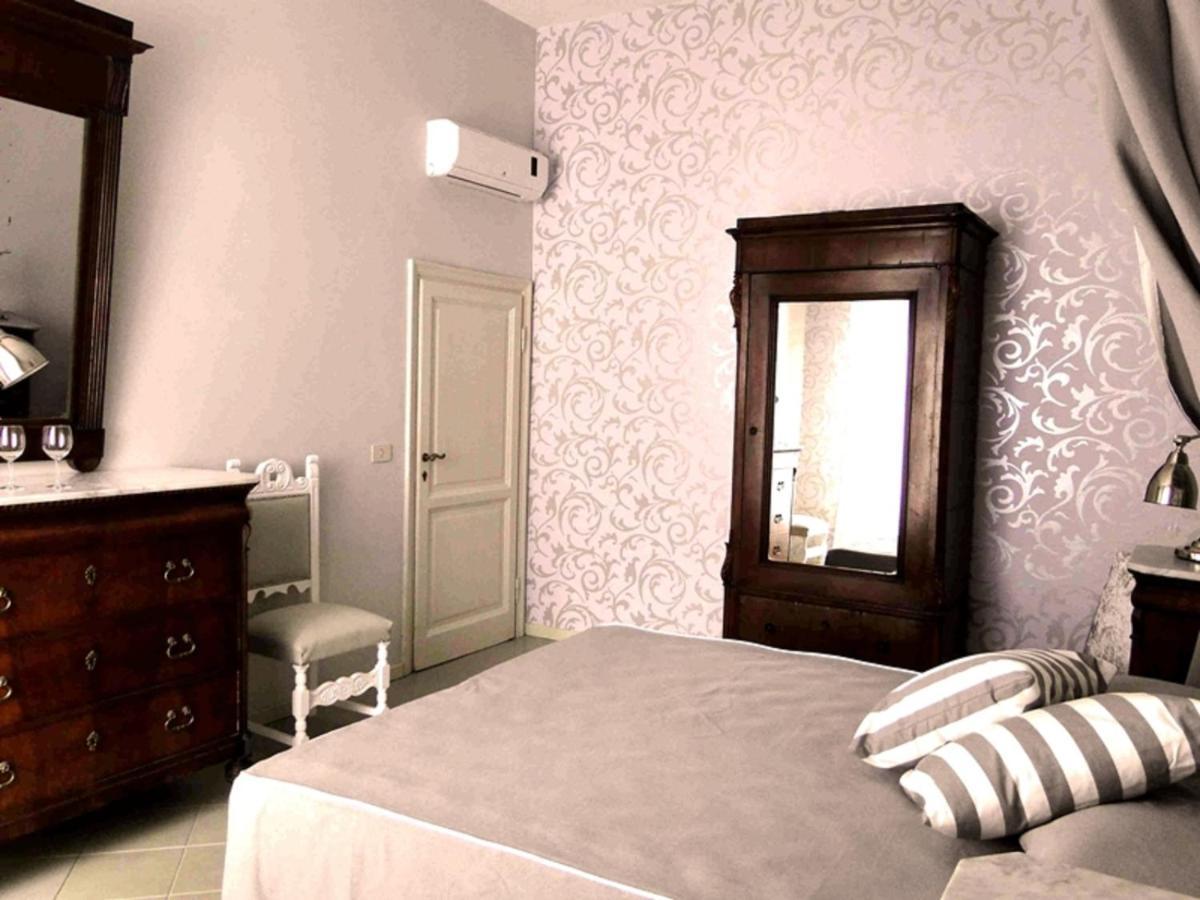 Oltrarno Apartments فلورنس المظهر الخارجي الصورة
